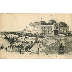carte postale ancienne 14 TROUVILLE. Le Casino et Tacot ancien 1917