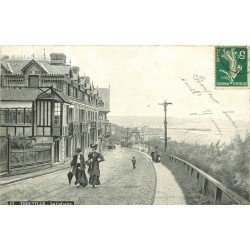 carte postale ancienne 14 TROUVILLE. Le Calvaire vers 1907. Aqua Photo