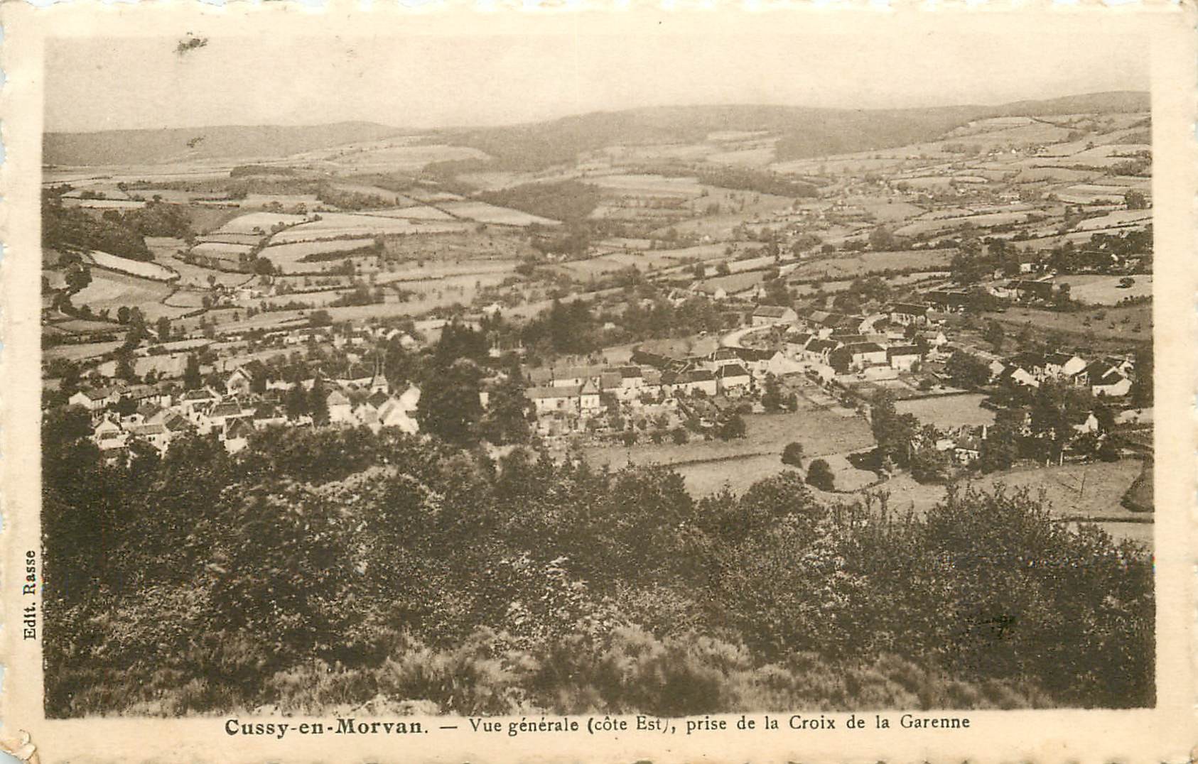 71 CUSSY-EN-MORVAN. Vue prise de la Croix de la Garenne
