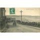 carte postale ancienne 14 TROUVILLE. Attelage et Calvaire vers 1907