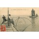 17 FOURAS-LES-BAINS. La Fumée et la Pêche au Carrelet 1909