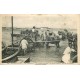 17 CHATELAILLON. Les Boucholeurs avec charettes et barques chargées de Moules 1935