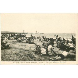 carte postale ancienne 14 TROUVILLE. La bronzette sur la Plage 117