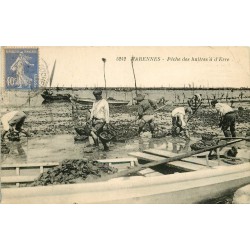 17 MARENNES. Pêche des Huîtres à Erre 1932