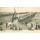 carte postale ancienne 14 TROUVILLE. Les Jetées à l'Heure de la Marée 1920 avec télescopes