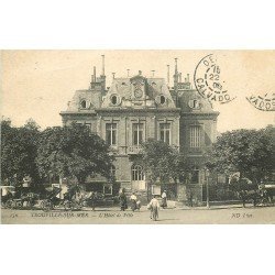 carte postale ancienne 14 TROUVILLE. L'Hôtel de Ville 1908. Timbre absent