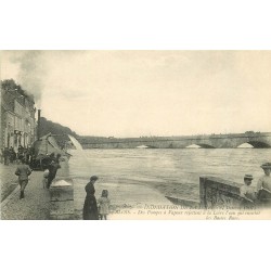 41 BLOIS. Inondation de la Loire 1907 des Pompes à Vapeur rejettent l'eau qui envahit les Basses Rues