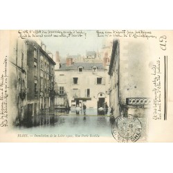 41 BLOIS. Inondation de la Loire 1902 rue Porte Bastille carte colorisée 1903