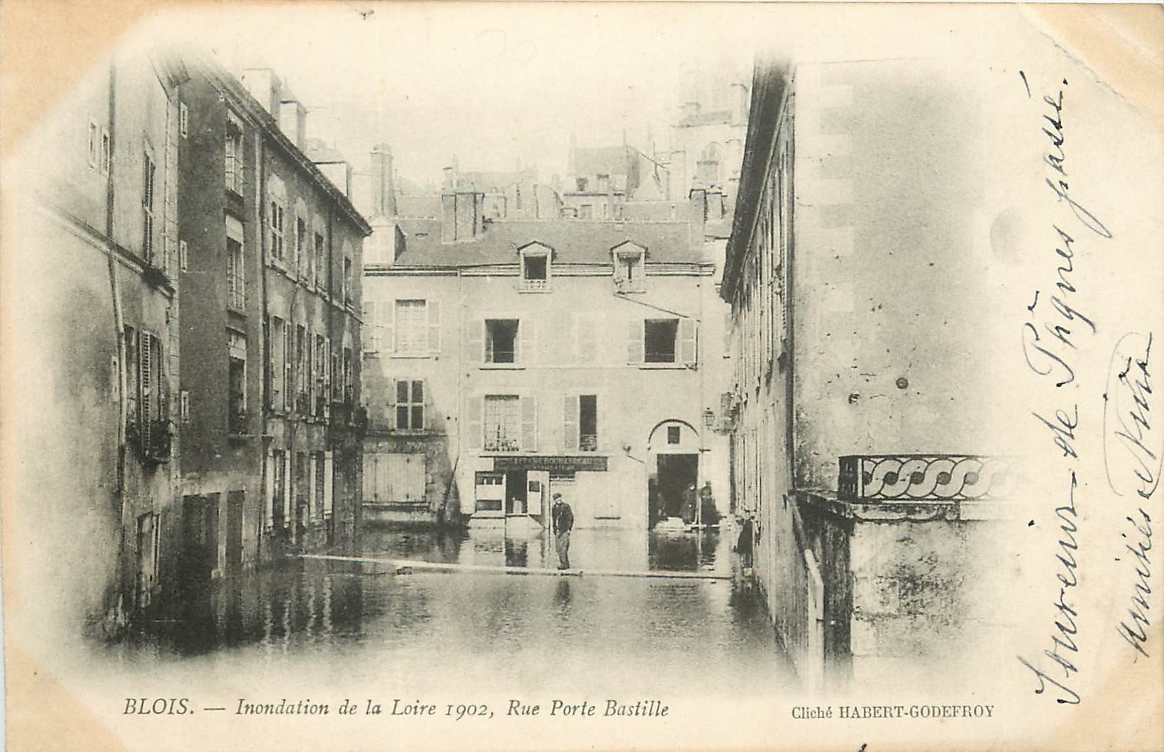 41 BLOIS. Inondation de la Loire 1902 rue Porte Bastille
