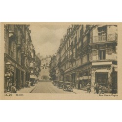 41 BLOIS. Voitures anciennes rue Denis-Papin vers les années 1930-40