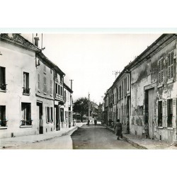 Photo Cpsm 95 PIERRELAYE. Rue du Chemin Neuf 1985