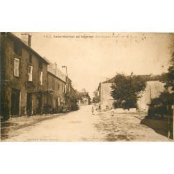 24 SAINT-MARTIAL DE NABIRAT. Place de la Poste 1946