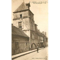 carte postale ancienne 14 LISIEUX. La Tour Rue Paul Banaston