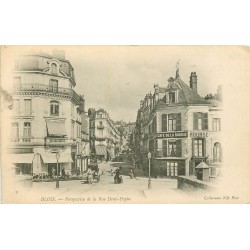 41 BLOIS. La rue Denis Papin avec Café de la Bourse vers 1900