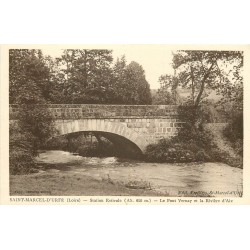 2 x Cpa 42 SAINT-MARCEL-D'URFE. Pont Vernay sur Rivière Aix et Quartier Chapelle au Bourg 1943