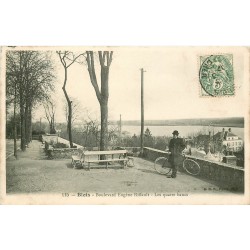 41 BLOIS. Cycliste sur Les quatre bancs Boulevard Eugène Riffault 1907