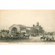 41 BLOIS. Diligences devant l'ancienne Gare de Blois vers 1880...