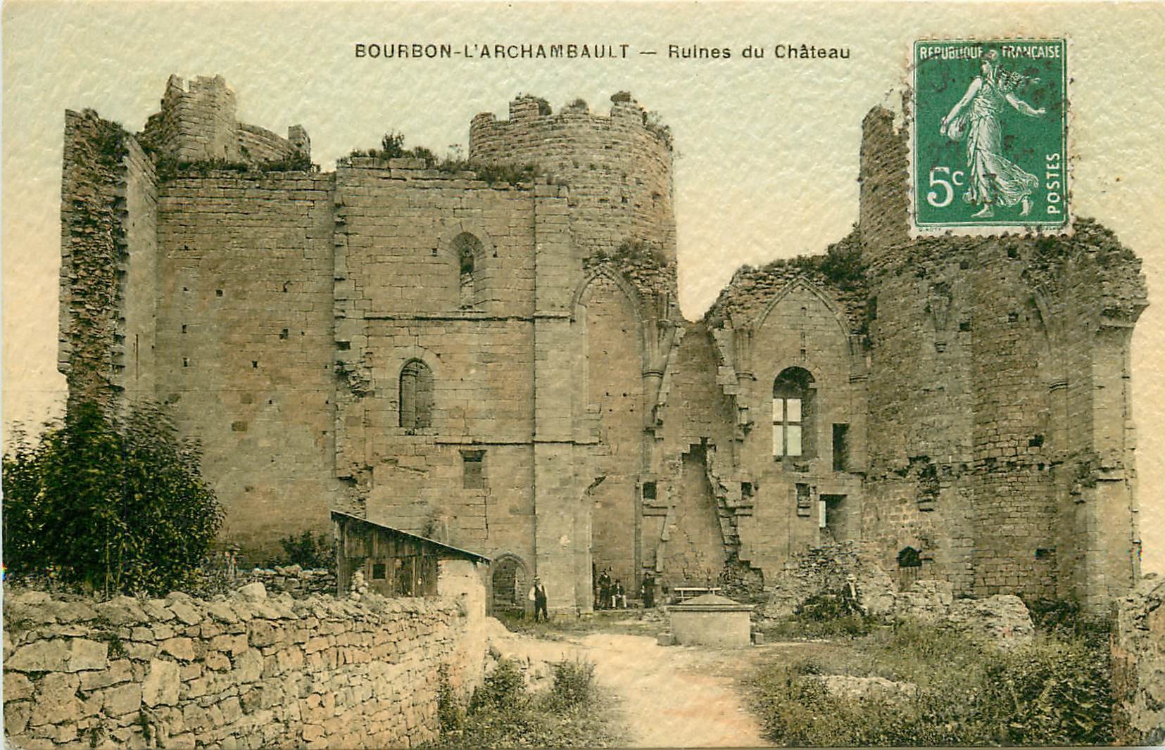 03 BOURBON-L'ARCHAMBAULT. Ruines du Château 1913