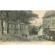 41 BLOIS. Perrot Magasin de cartes postales sur la descente du Château avec écoliers