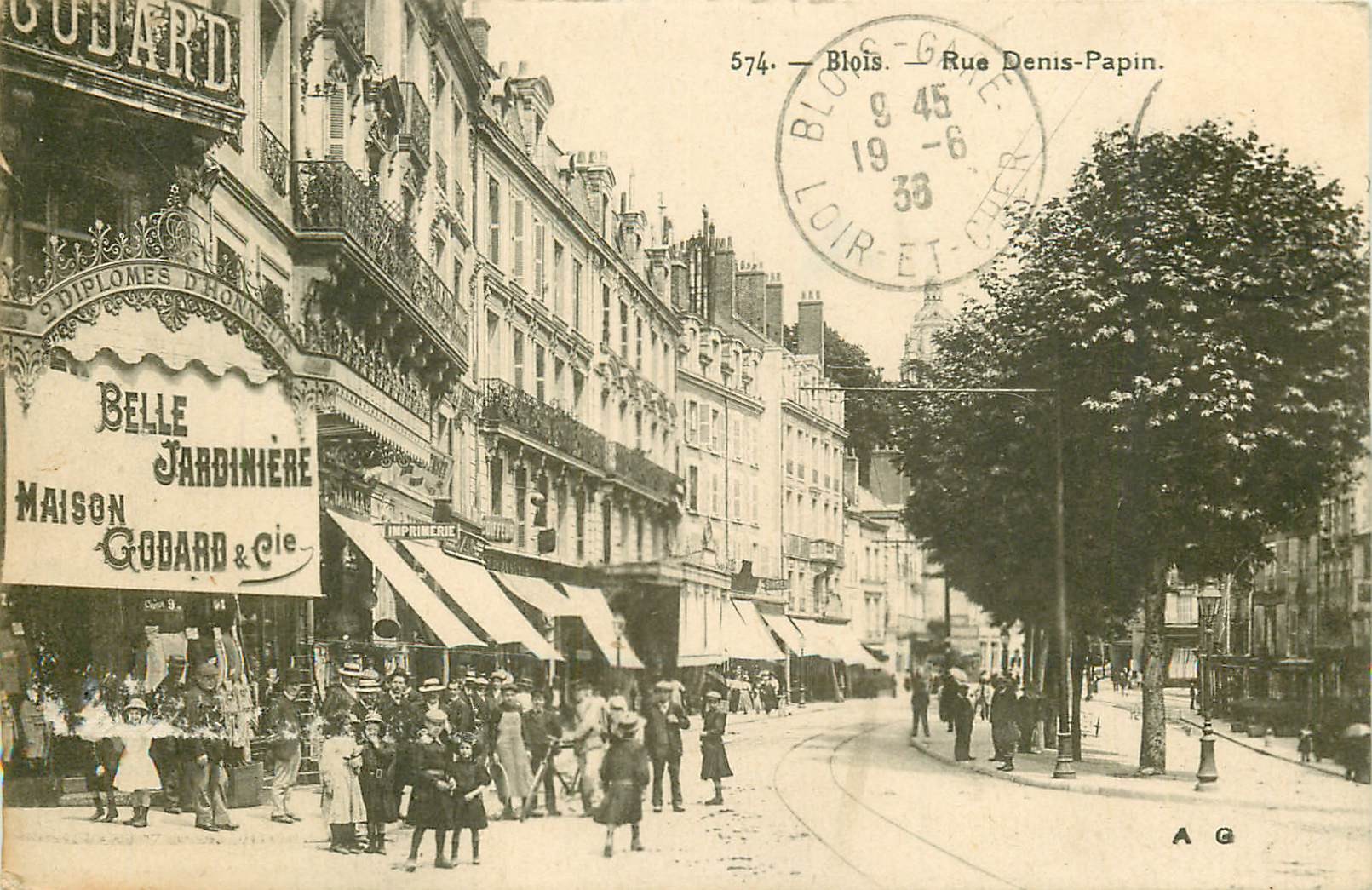 41 BLOIS. Magasin Godard " Belle Jardinière " rue Denis-Papin 1936