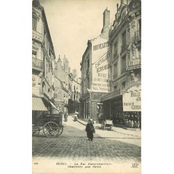41 BLOIS. La rue Porte-Chartraine