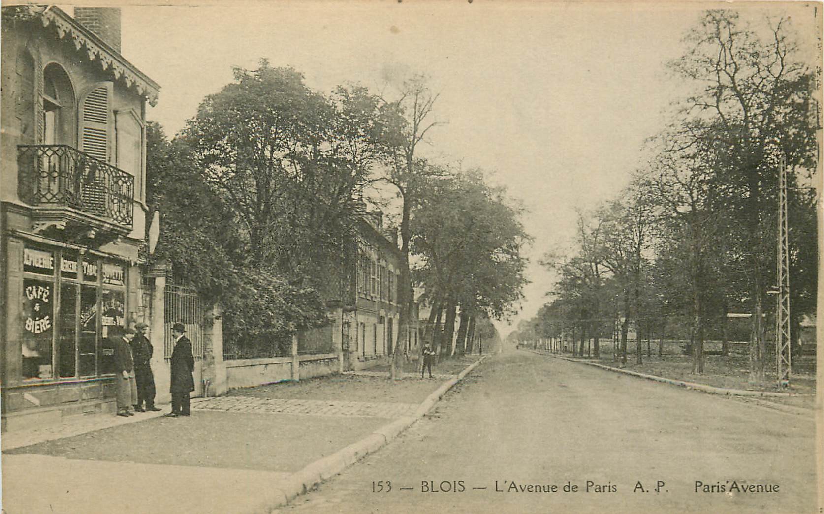 41 BLOIS. Carte rare Café Epicerie Tabac avenue de Paris animation