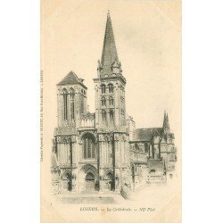 carte postale ancienne 14 LISIEUX. La Cathédrale vers 1900