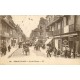 62 BERCK PLAGE. Magasin de Cartes Postales sur la rue Canot bien animée 1928