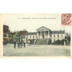 2 x cpa 36 ISSOUDUN. Palais de Justice Place des Marchés 1904 et Château d'Eau