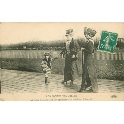 LES MODES NOUVELLES. La Jupe-Pantalon à l'Hippodrome d'Auteuil 1911