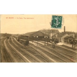 41 BLOIS. Trains avec locomotive à vapeur dans la Gare 1909