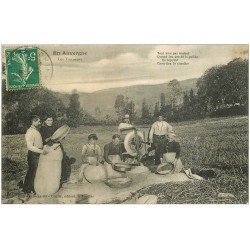 15 AURILLAC. Les Vanneurs 1911. Vieux Métiers Paysans et Cultivateurs