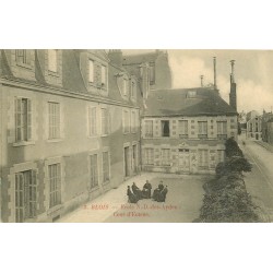 2 x Cpa 41 BLOIS. Ecole Notre-Dame des Aydes Cour Entrée et Terrasse