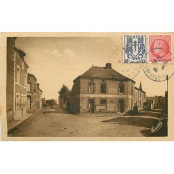 49 SAINT-PAUL-DU-BOIS. Place de la Bascule 1946