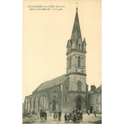 49 CHALONNES-SUR-LOIRE. Belle animation devant Eglise Saint-Maurille