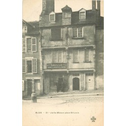 2 x Cpa 41 BLOIS. Place Saint Louis vieille Maison et commerce argenture Laigle