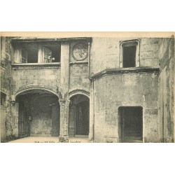 2 x Cpa 41 BLOIS. Hôtel Sardini les Voûtes et Porte escalier