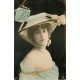 REUTLINGER. Spectacles, comédienne, chanteuse et actrice " L. DE POUGY " 1908
