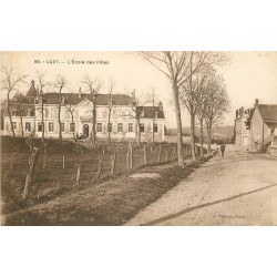 58 LUZY. Ecole des Filles éditions Vilaire