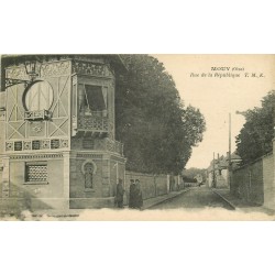 2 x Cpa 60 MOUY. Rue de la République et la Mairie 1923