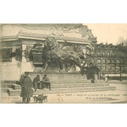 PARIS 10. Socle de la Statue Place de la République vers 1900