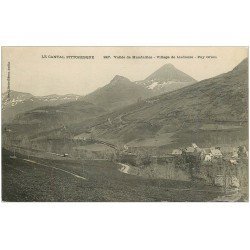 15 LIADOUZE. Village Vallée de Mandailles Puy Griou