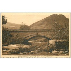 carte postale ancienne 15 MURAT. Pont sur l'Allagnon Route de Saint-flour