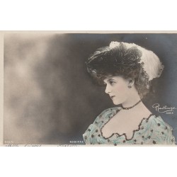 Artiste Comédienne Chanteuse. ROBINNE 1904 par Reutlinger