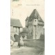 58 NEVERS. Porte de Croux avec Cycliste