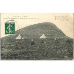 carte postale ancienne 15 SOMMET du PLOMB du Cantal 1911 avec Campeurs