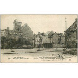 carte postale ancienne 02 SOISSONS. Place Saint-Pierre