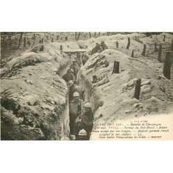 GUERRE 1914-18. 51 BOIS-BRICOT. Boyau occupé par nos Troupes