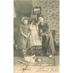 2 Cpa Enfants déguisés et poupée cassée 1904