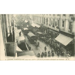 37 TOURS. Arrivée de prisonniers allemands rue Nationale 1916